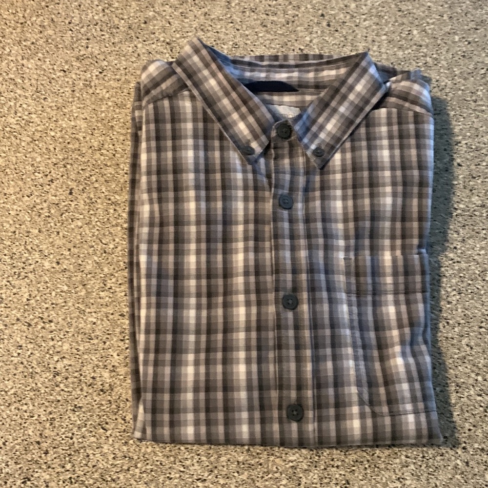 Columbia Mens Long sleeve button down dress-Shirt Grey White black charcoal gray